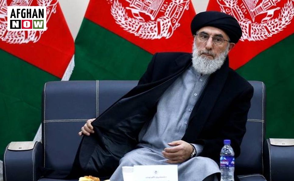 حکمتیار: افغان سیاسيون به له طالبانو سره خپلمنځي مذاکرات پیل کړي