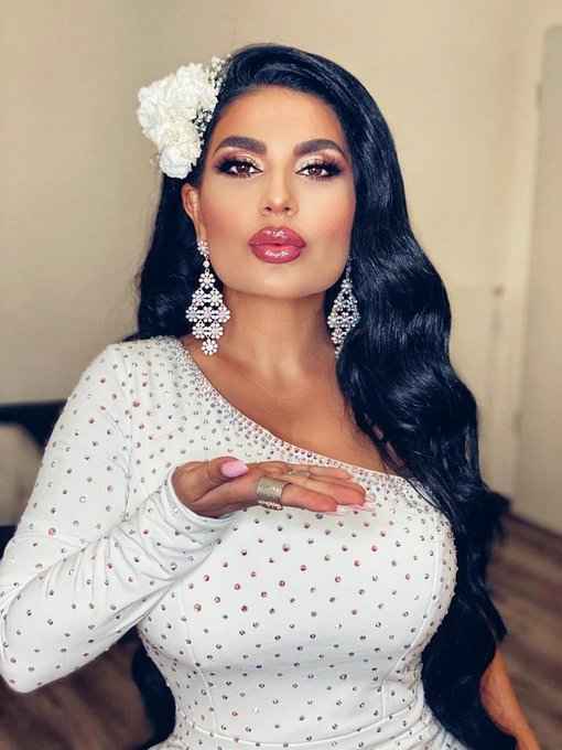 افغان سندرغاړې اریانا سعیدپه کرونا ویروس اخته شوې ده