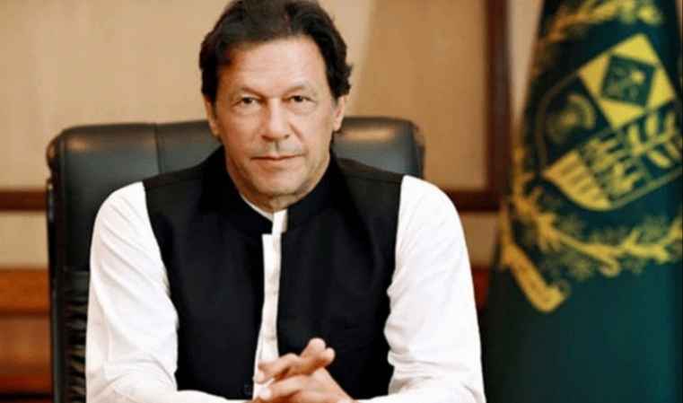 عمران خان: د افغانستان داخل او د بهر ځیني کړۍ افغانستان کې سوله نه غواړي