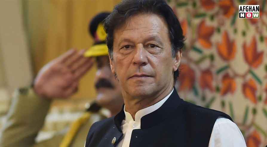 عمران خان: د افغانستان داخل او د بهر ځیني کړۍ افغانستان کې سوله نه غواړي