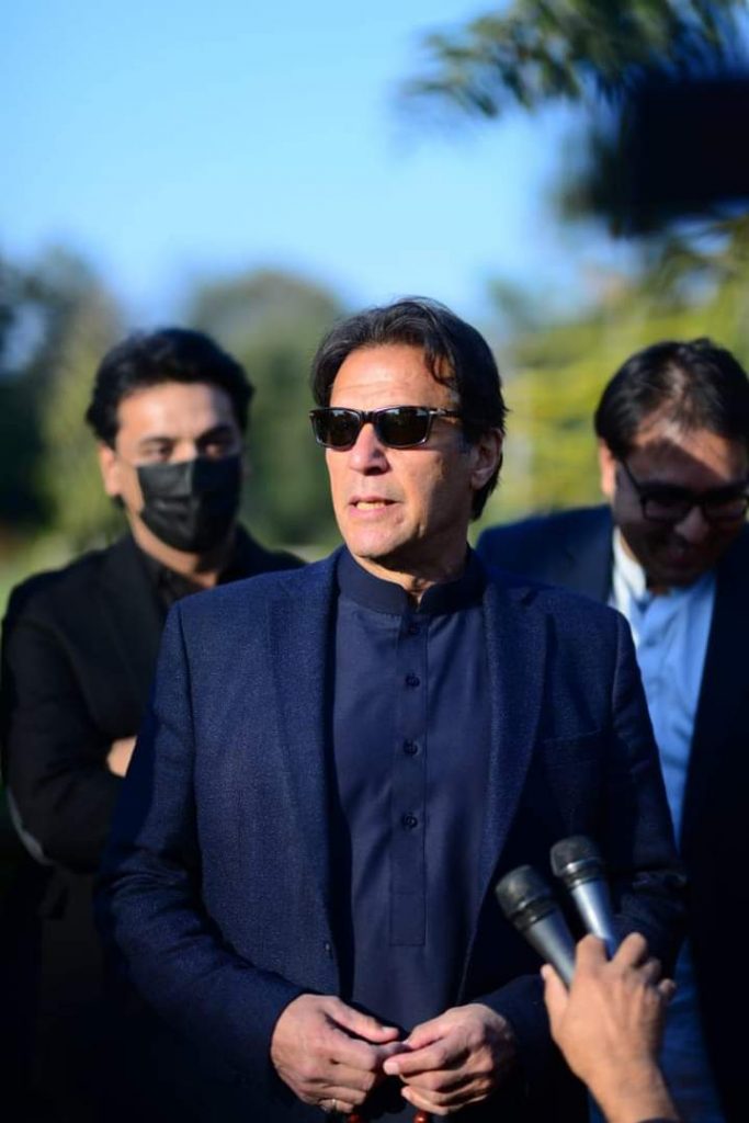 عمران خان وايي،په افغانستان کې د سولې ارمانجن دی