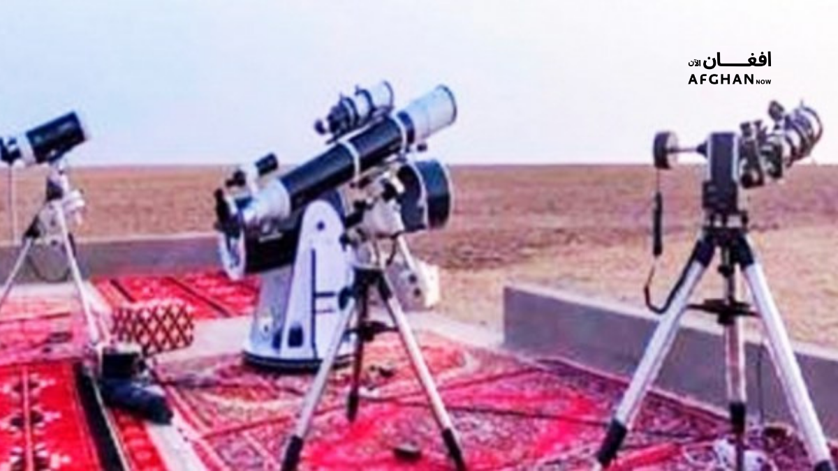 د سعودي عربستان سپوږمی کتل
