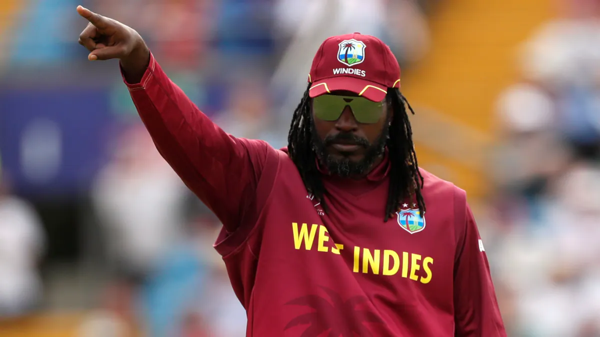 کریس ګیل د IPL نړیوال بلب پریږدي