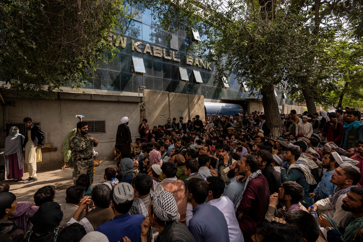 د افغانستان د يو ميليارد ډالرو مرستې څخه يواځی درېيمه برخه اخیستی شی