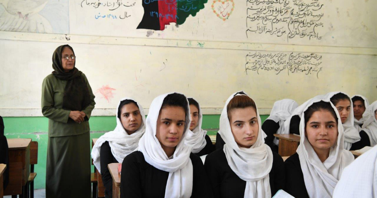 د پوهنې وزارت: یونیسف به راتلوونکې اونۍ په افغانستان کې ښوونکو ته معاشونو ورکړي
