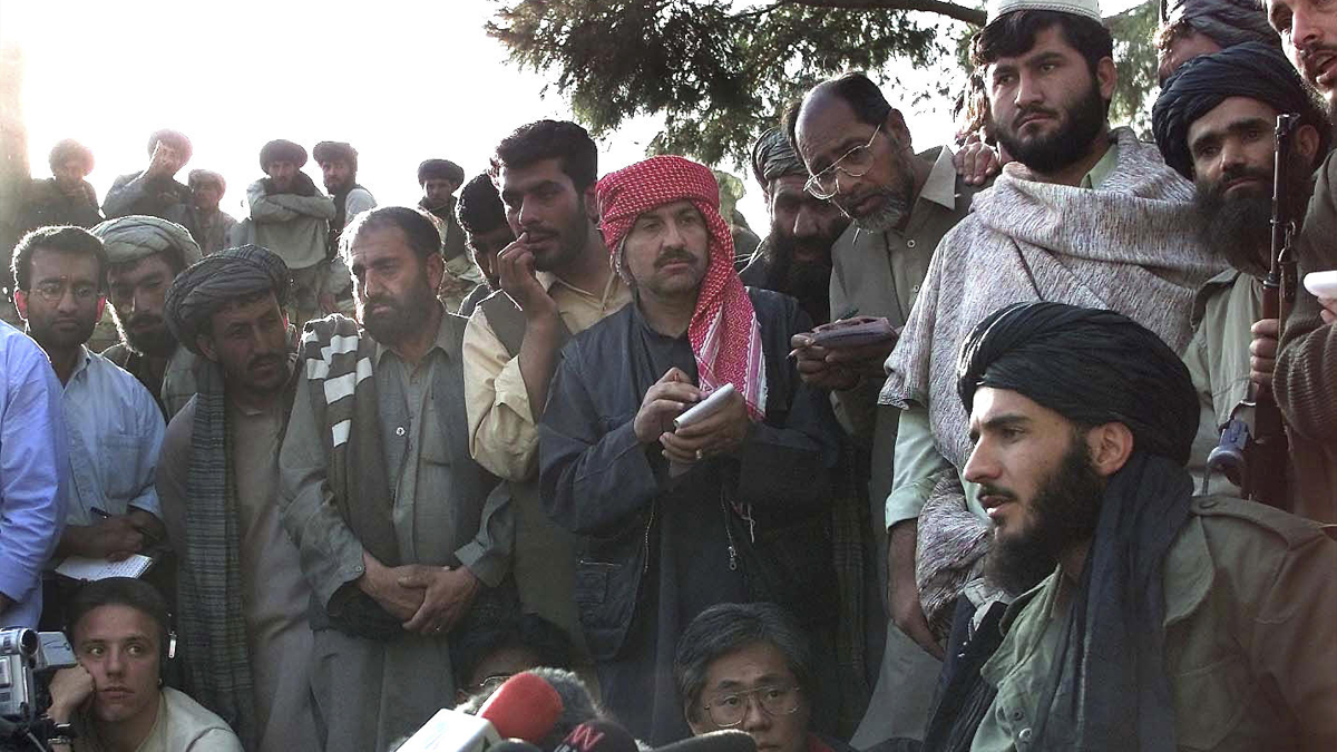 ټوماس وېسټ: واشنګټن چمتو دی د افغانانو ترمنځ مزاکراتو ملاتړ وکړي