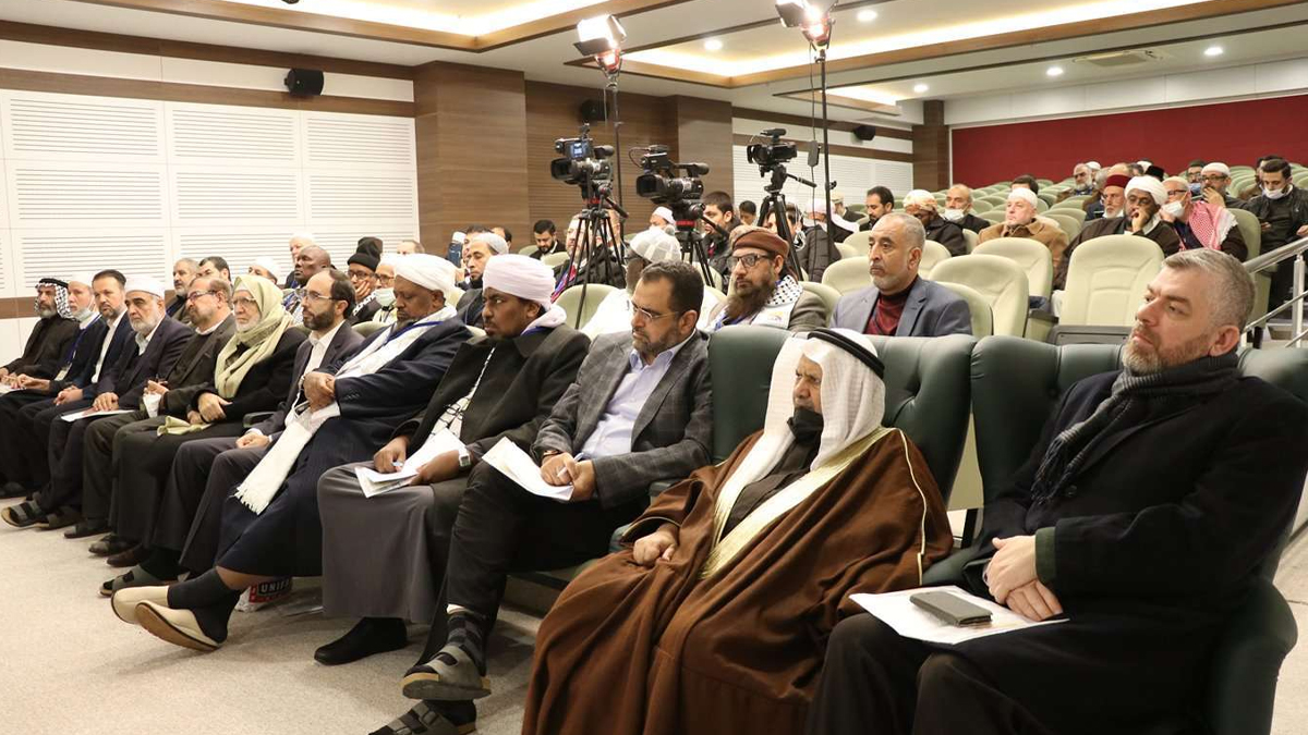 کندهار کې د علماو او سپین ګیرو غونډه ترسره شوه