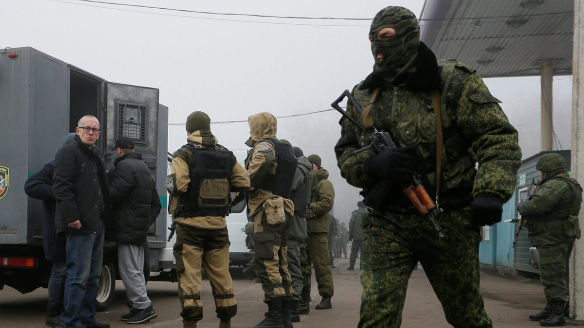 2019 12 29T085246Z 1606362025 RC2W4E91SCUI RTRMADP 3 UKRAINE CRISIS PRISONERS SWAP scaled e1578603979774