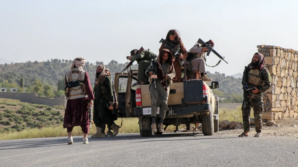 AFP 20251012 78H629E v1 HighRes AfghanistanPakistanUnrest 1760280131