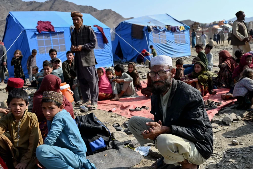 231103001814 05 afghan pakistan