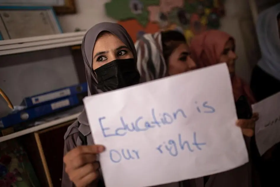 202110asia afghanistan woman