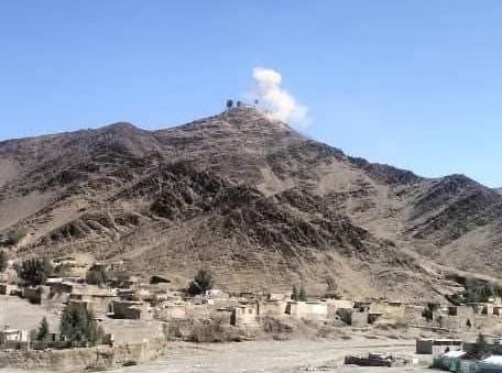 د ۲۵۰ پاکستاني پوځیانو وژل کېدل او ټپي کېدل؛ افغان ځواکونو ۱۴ پوستې ونیولې