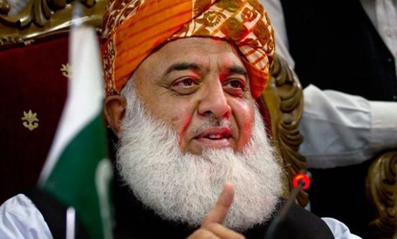ملا فضل الرحمان: پاکستاني پوځیان خیبر پښتونخوا کې پر ملکي کورونو راکټي بریدونه کوي
