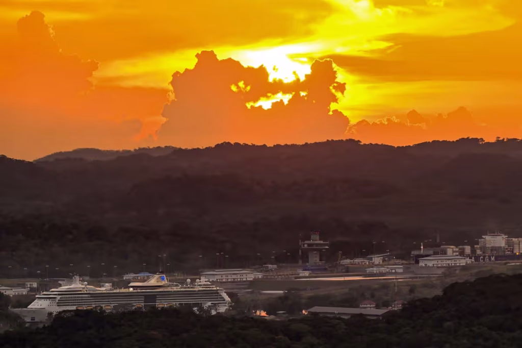 1 FILES PANAMA CANAL TRANSPORT