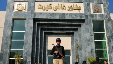 د پېښور لوړې محکمې د دوه پخواني امنیتي چارواکو د ساتنې غوښتنې رد کړې