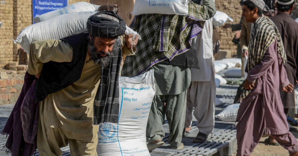ملتونه د افغانستان ۲۳ میلیونه اوسېدونکي له سختې لوږې سره مخامخ دي