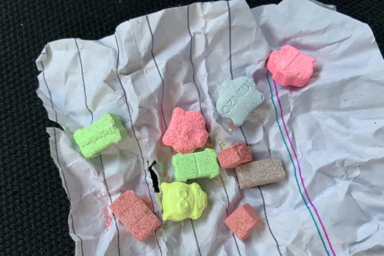 93fdbf8d637d44a195b58b931b5bcfae 18