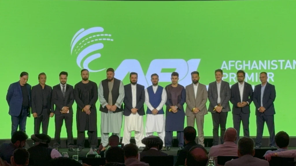 afghanistan premier league 2025 executives and players group photo 1024x576 1