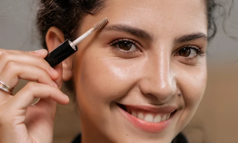 څنګه ښکلي واوسو؟ د طبیعي ښکلا لپاره ۸ غوره او اغېزناکې لارې