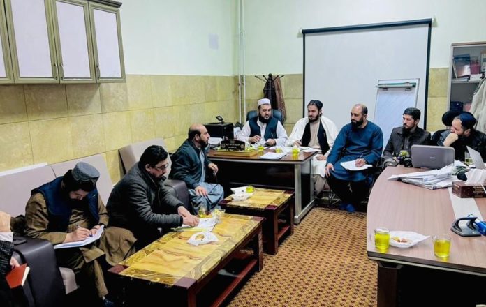 د پاکستاني درملو مخنیوی؛ د روغتیايي ځان بسیاینې او کیفیت لپاره د نوي پلان پلي کېدل