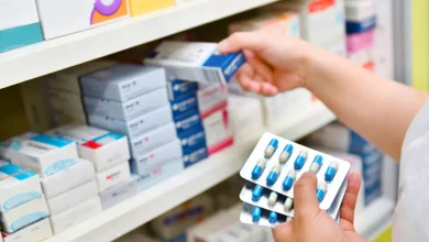 پاکستاني درمل او پر هغو د وارداتو بندیز؛ د مالیې وزارت تازه پرېکړه