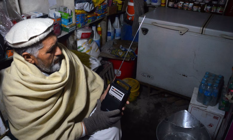 د راډیو نړیواله ورځ؛ په افغانستان کې د یوې پېړۍ تاریخي مزل او اغېز