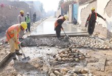 غور ولایت کې سړکونه: د ۱۰۲ کیلومترو څخه زیاتو لارو بیارغاونه او د ترانسپورتي ستونزو کمول