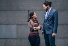 څه ډول خپل قد لوړ کړو؛ د فیشن او سټایل ۱۰ غوره لارې