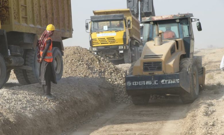 بلخ کې ۱۲ سترې پروژې او پراختیايي پلانونه؛ د ۱.۲ میلیارد افغانیو په لګښت چارې پیلېږي