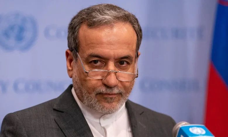 د ایران او امریکا جګړه او د هرمز تنګي کړکېچ: تهران د امریکايي تاسیساتو د په نښه کولو خبرداری ورکړ