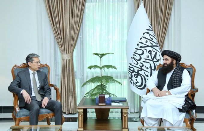 افغانستان او پاکستان؛ متقي د چین له سفیر سره د وروستیو بریدونو په اړه وغږېد