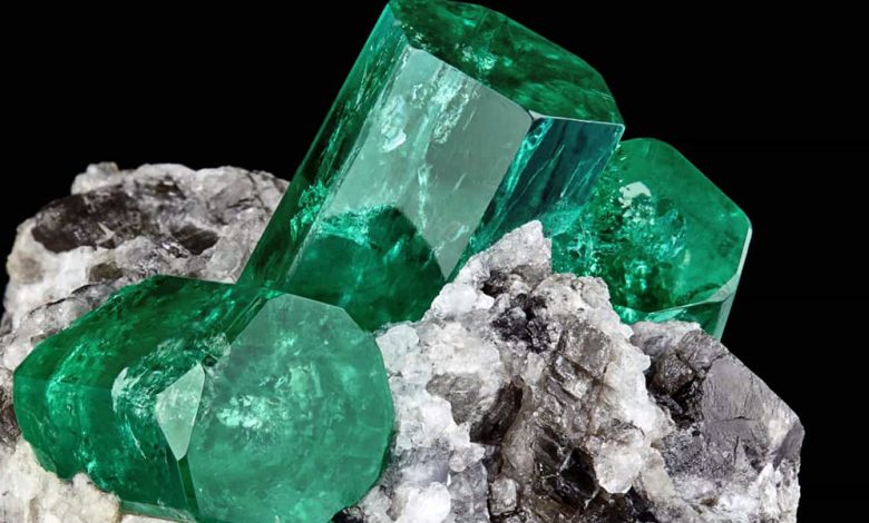 د پنجشېر په کانونو کې څه باندې ۴ زره قیراطه زمرد وپلورل شول