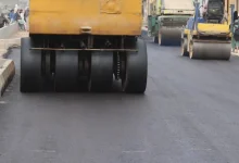 فراه کې د یوه سړک چارې د ۱۵.۴ میلیونه افغانیو په لګښت پیل شوې