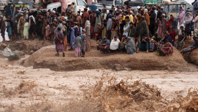 افغانستان کې سیلابونه؛ دلته او پښتونخوا کې یې ۱۲۱ کسان مړه کړي دي