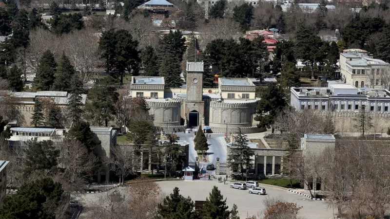 101036685 arglarge.jpg