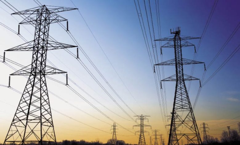 په کندوز کې د ۲۲۰ کیلوولټ برېښنا مزي کارونه پیل شول