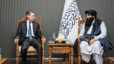 د سراج حقاني او چین سفیر تر منځ لیدنه؛ د کابل او پیکینګ ترمنځ د اړیکو په پراختیا ټینګار