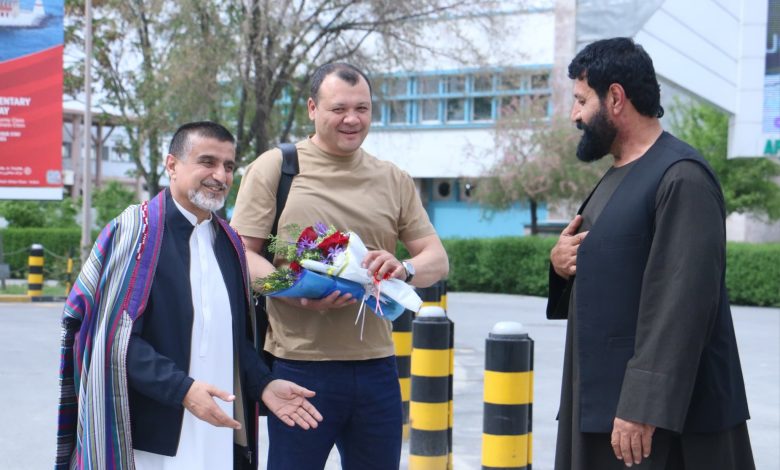 HGboiuUbUAA9vuL 780x470 1