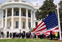 امریکا: ایران کې د غورځېدلي جېټالوتکې پیلوټ او عمله وژغورل شول