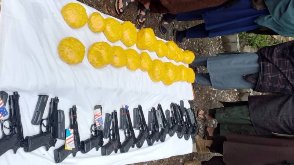 Smuggled weapons Pakistan 1