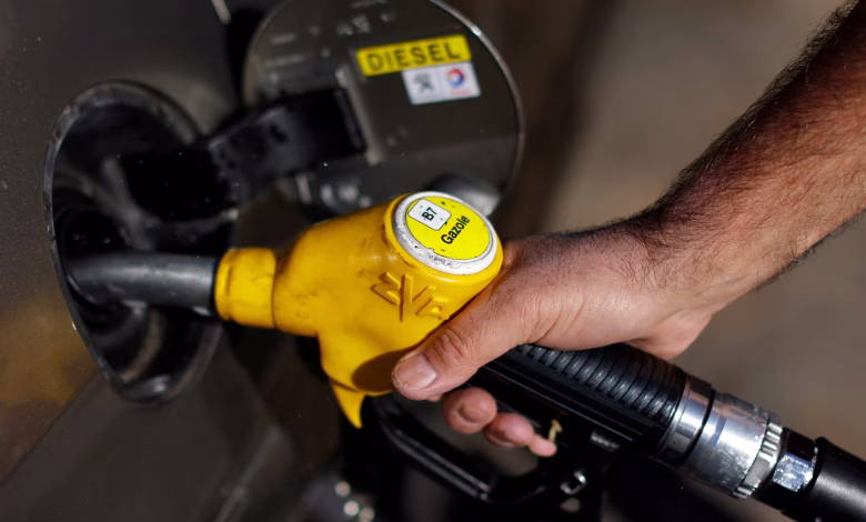 په نړۍ کې د تېلو بیې؛ د هرمز تنګي بند پاتې کېدل او د جګړې وېره