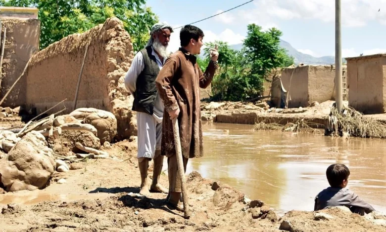 افغانستان کې سېلابونه؛ د مرګژوبلې شمېر نږدې ۴۵۰ تنو ته ورسېده
