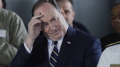 د امریکا د سمندري ځواک قوماندان استعفا