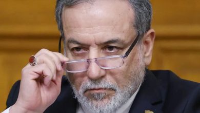 اسلام اباد ته د عباس عراقچي تګ؛ په حساس وخت کې د ایران او پاکستان ډیپلوماټیک حرکت