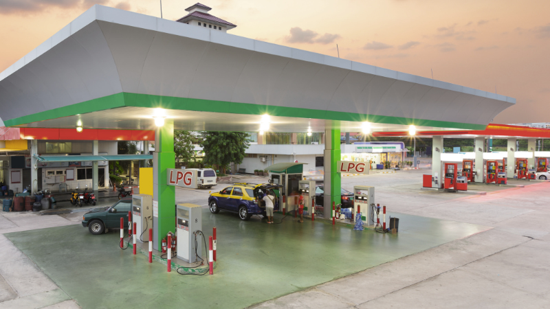 refined oil retail solutions 1