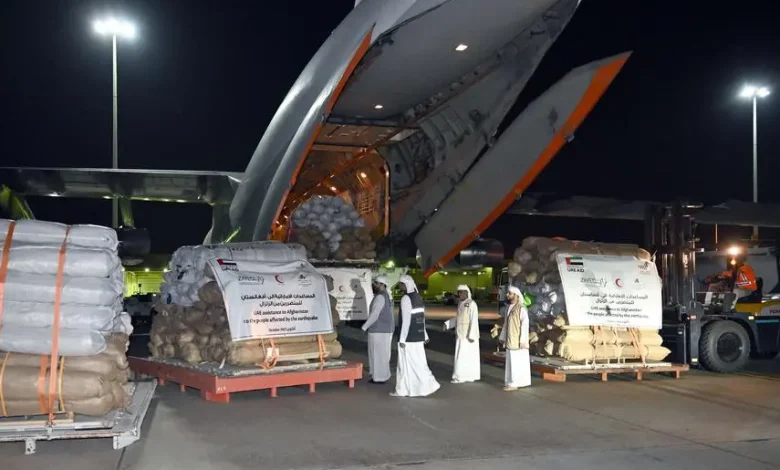 د افغانستان سیلاب ځپلو ته د اماراتو ځانګړې پاملرنه؛ ۹۶ ټنه طبي مرستې کابل ته راورسېدې