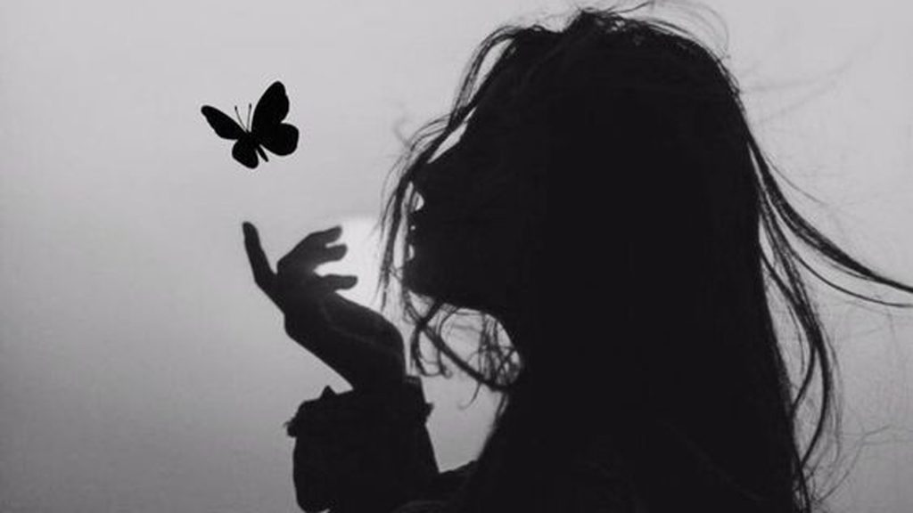 زیباترین مدل های عکس پروفایل دخترانه فانتزی و جذاب 1 1