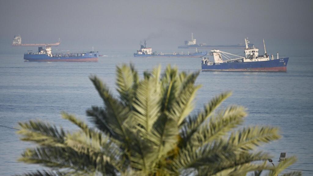 2026 05 07T000000Z 383653049 MT1KYODO000GR154O RTRMADP 3 VESSELS IN STRAIT OF HORMUZ