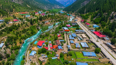نورستان کې بله ترافیکي پېښه؛ سیند ته د موټر لوېدو وروسته څلور کسان لادرکه دي